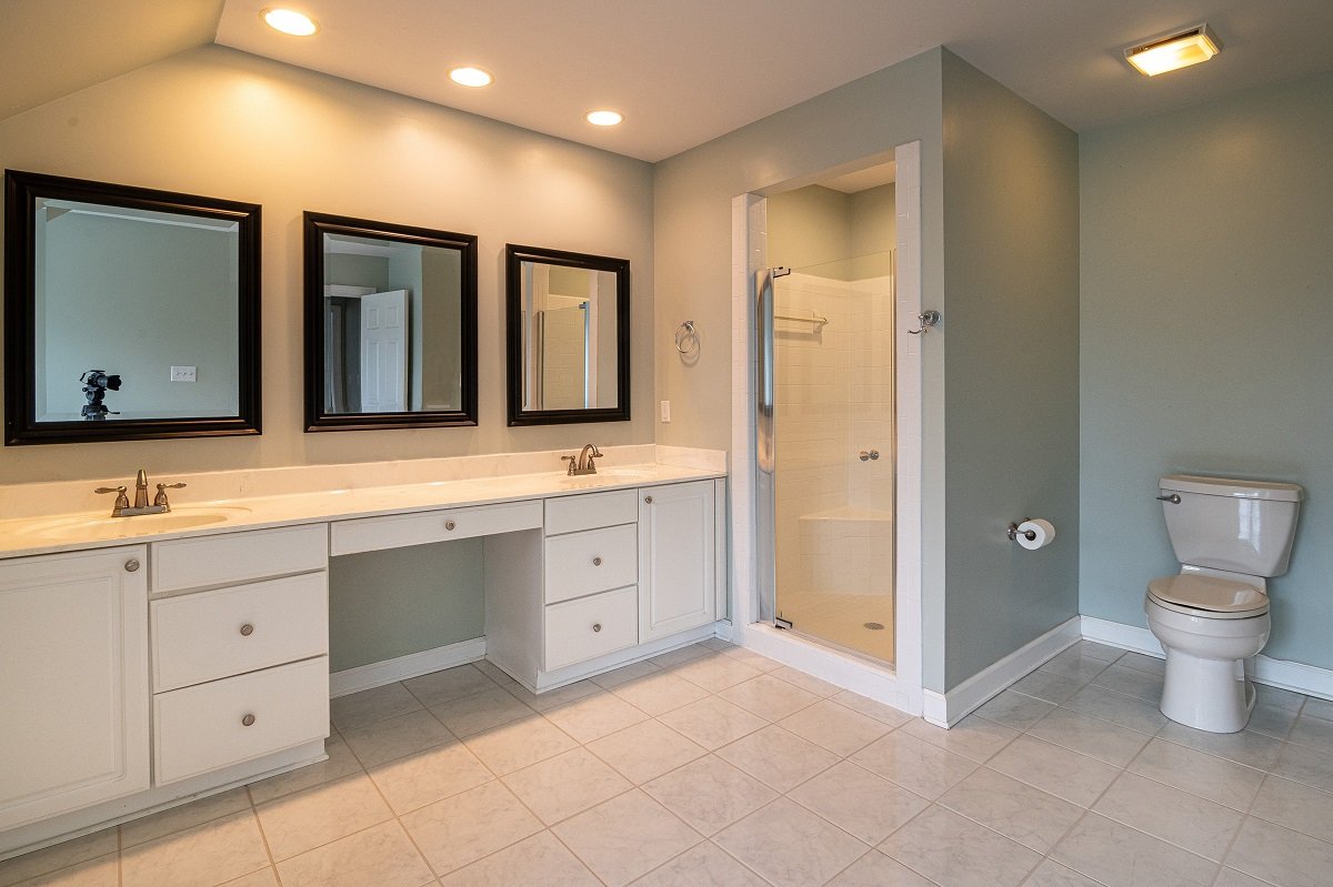 hirecontractorsbathroom2 hirecontractorsbathroom2